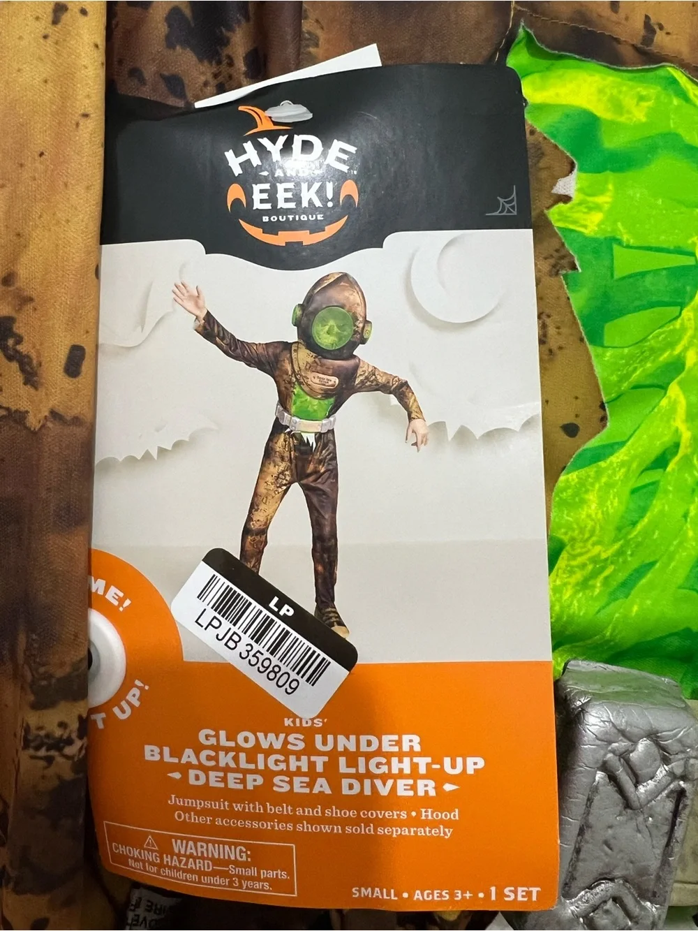 Target Deep Sea Diver Costume in Brown and Bright Green - Picture 8 of 8
